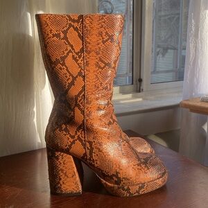 Womens Orange Snakeskin Leather Chunky Platform Boot Sz 40 Feners Made in Spain